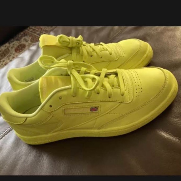 RARE REEBOK CLUB C 85 X Tres Rasche collab men’s - Picture 1 of 5